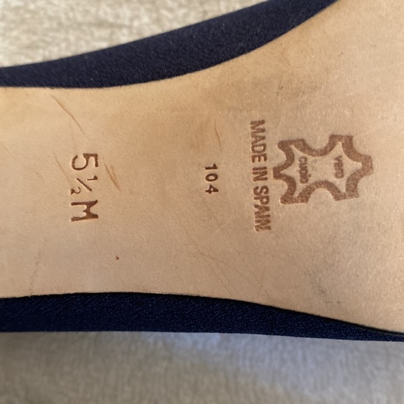 Beautiful brand new Evan- Picone size 5 and a half. - Picture 7 of 11